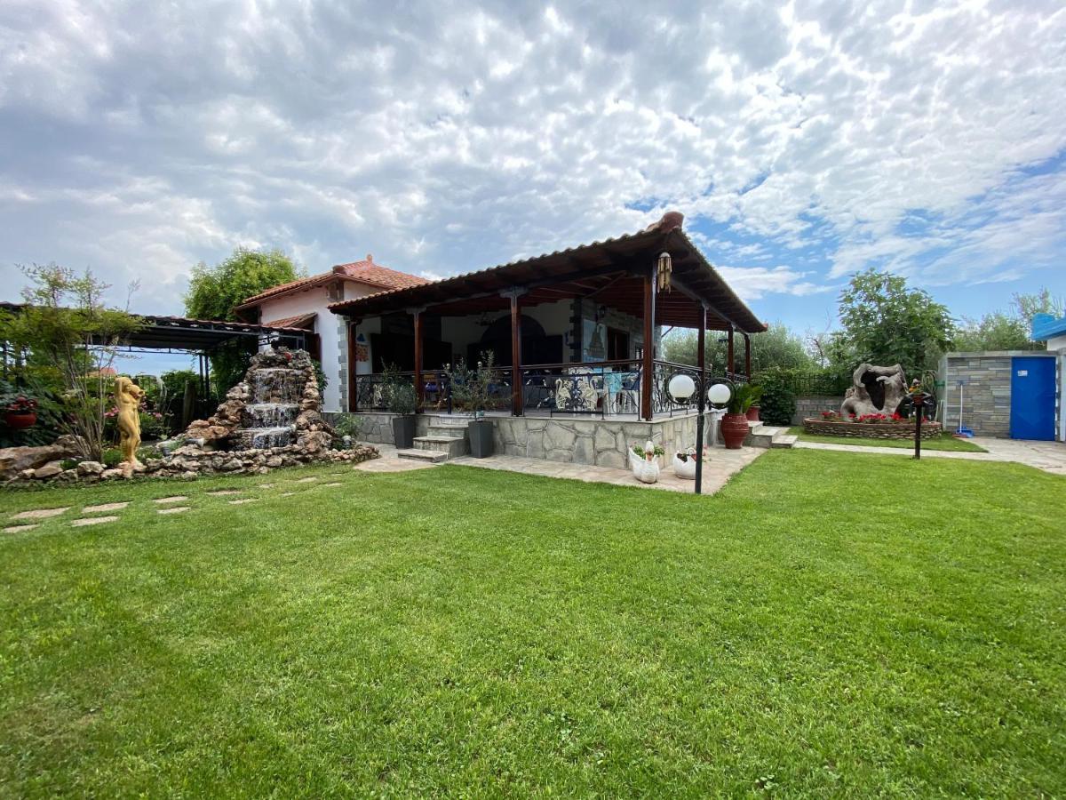 Beachfront Cottage Nea Triglia Exterior foto