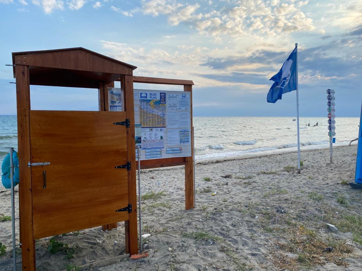 Beachfront Cottage Nea Triglia Exterior foto